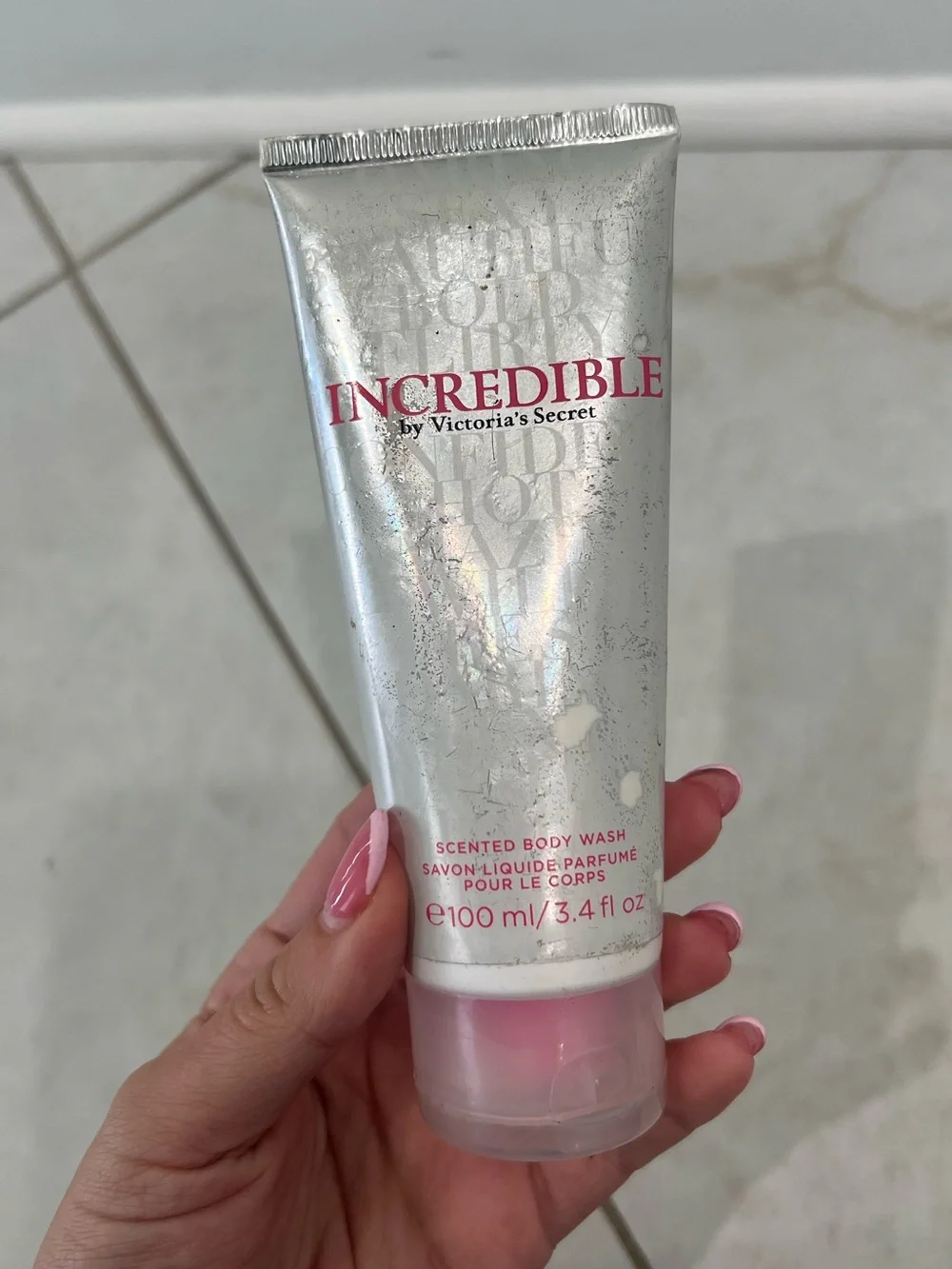 Victoria's Secret Incredible Scented Body Wash